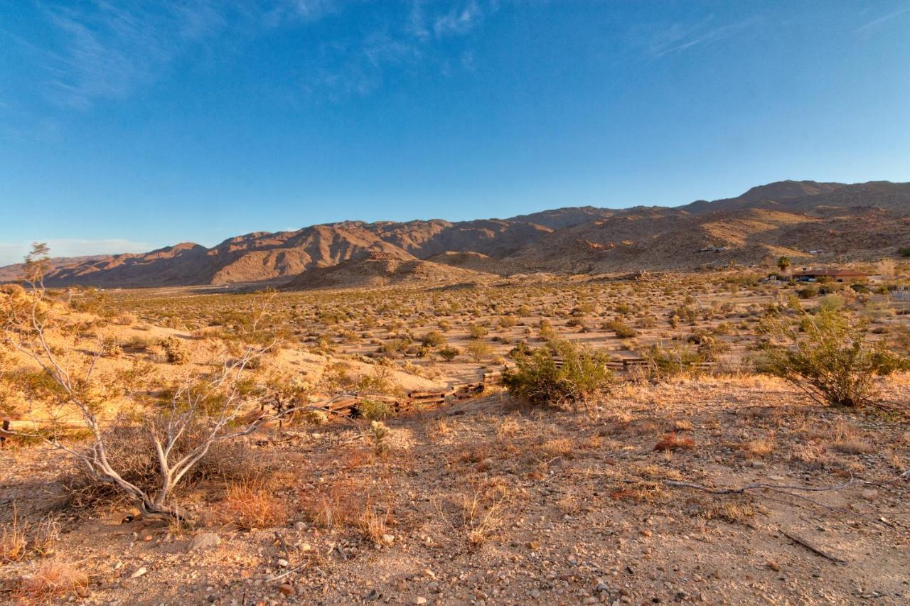 Chuck'S Cabin In A Joshua Tree Community Twentynine Palms Εξωτερικό φωτογραφία