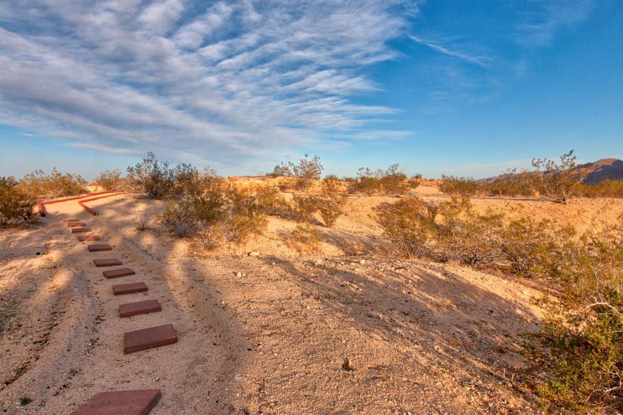 Chuck'S Cabin In A Joshua Tree Community Twentynine Palms Εξωτερικό φωτογραφία
